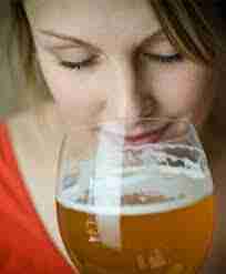 mahilao-ke-lie-pine-ke-beer-ke-labh-pregnancy-pi-skte (1)